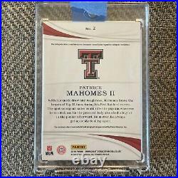 2019 Immaculate Collegiate Patrick Mahomes Guns Up Die Cut 2/5 Auto Patch No. 2