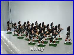 Britains 41103 Blackwatch Regiment Limited Edition 21 Piece Soldier Band