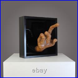 E. T. Hand Sculpture Sci-Fi Movie Fan-Art Modern Design Framed