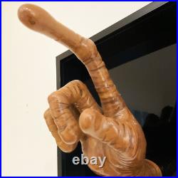 E. T. Hand Sculpture Sci-Fi Movie Fan-Art Modern Design Framed