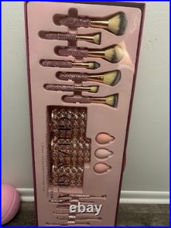 GLITZ & GLAM 25 PIECE ESSENTIALS COLLECTION Rhinestone Pink/gold Limited Edition