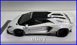 Lamborghini Aventador Liberty Walk Roadster Chameleon White Ltd 50 Pieces