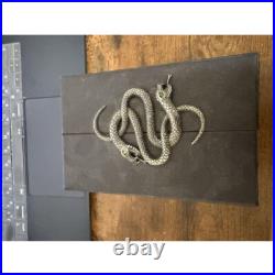 Limited Edition Harry Potter Slytherin 2000-piece limited edition fossil watch