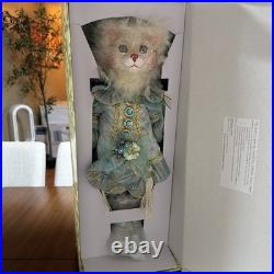 Mark Roberts King Cat 51-58166, Limited Edition, Hard To Find, Beautiful Piece