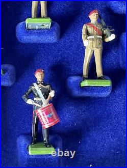 RARE Vintage 10 Piece Britains Limited Edition Set 5190 THE PARACHUTE REGIMENT