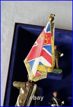 RARE Vintage 10 Piece Britains Limited Edition Set 5190 THE PARACHUTE REGIMENT