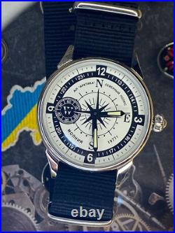 Vintage Watch Molniya Mechanical Wrist Compass Men's Russian Soviet USSR Strap